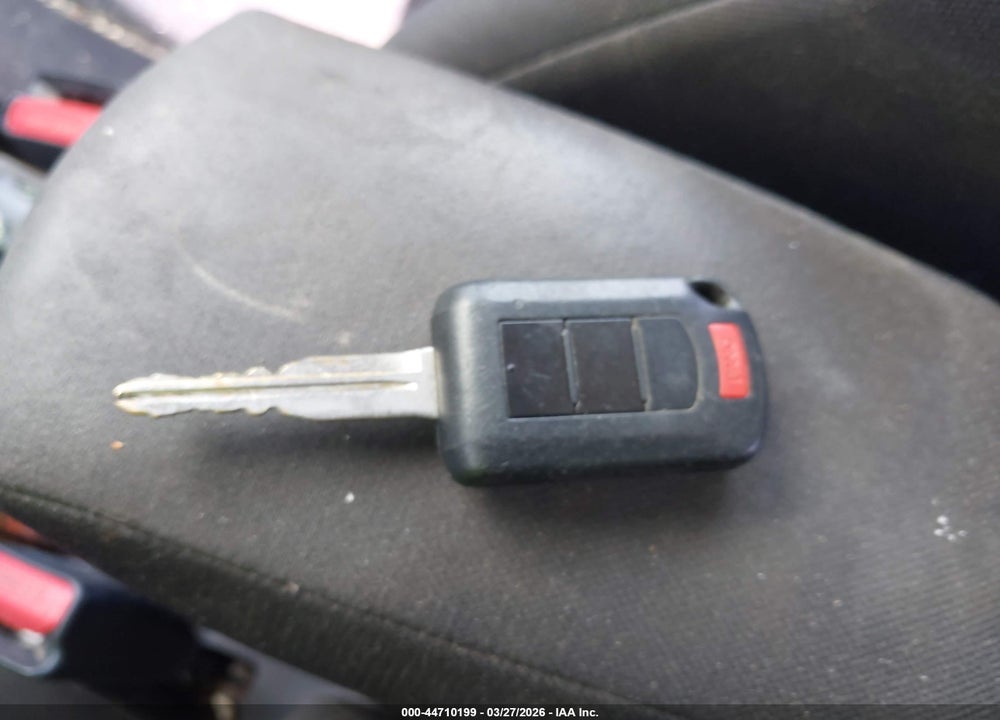 2018 MITSUBISHI MIRAGE ES VIN: ML32A3HJ8JH000404