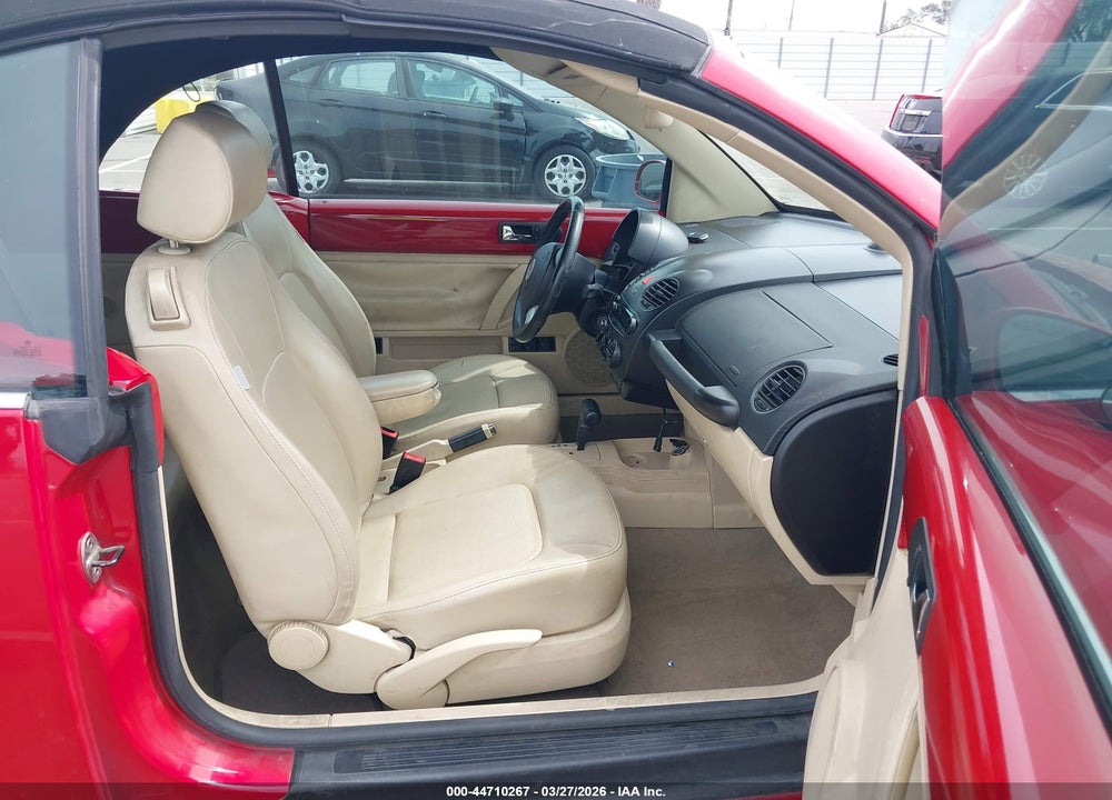 2008 VOLKSWAGEN NEW BEETLE SE VIN: 3VWRG31Y18M415150