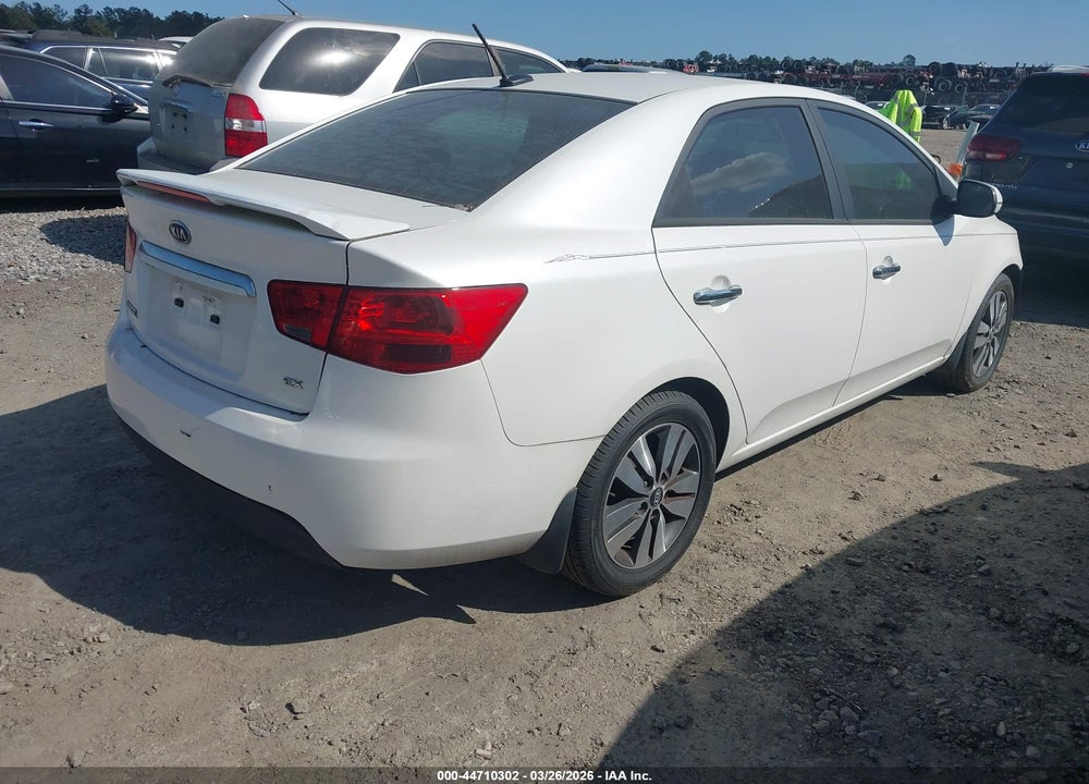 2013 KIA FORTE EX VIN: KNAFU4A26D5689960