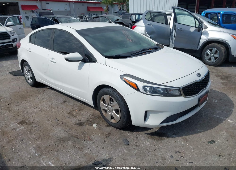 2017 KIA FORTE LX VIN: 3KPFK4A78HE085518
