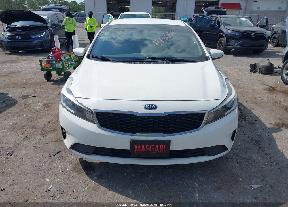 2017 KIA FORTE LX VIN: 3KPFK4A78HE085518