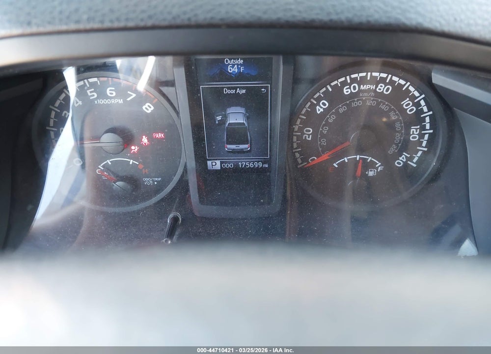 2018 TOYOTA TACOMA SR VIN: 5TFRX5GN6JX106205