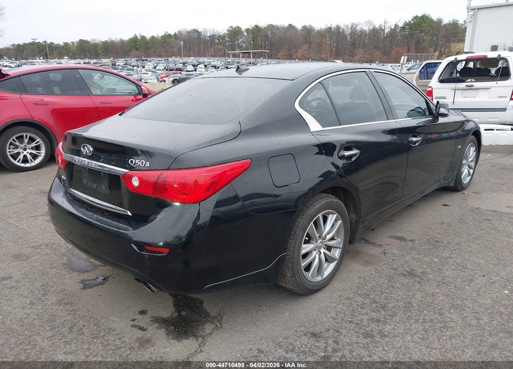2015 INFINITI Q50 VIN: JN1BV7AR7FM392818