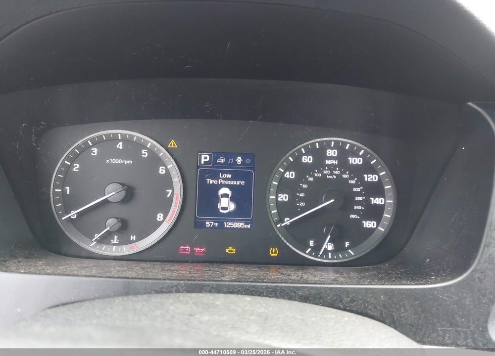 2016 HYUNDAI SONATA SE VIN: 5NPE24AF1GH357470