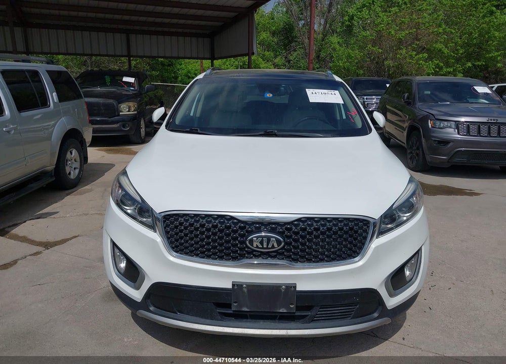 2017 KIA SORENTO 2.0T EX VIN: 5XYPH4A14HG277357