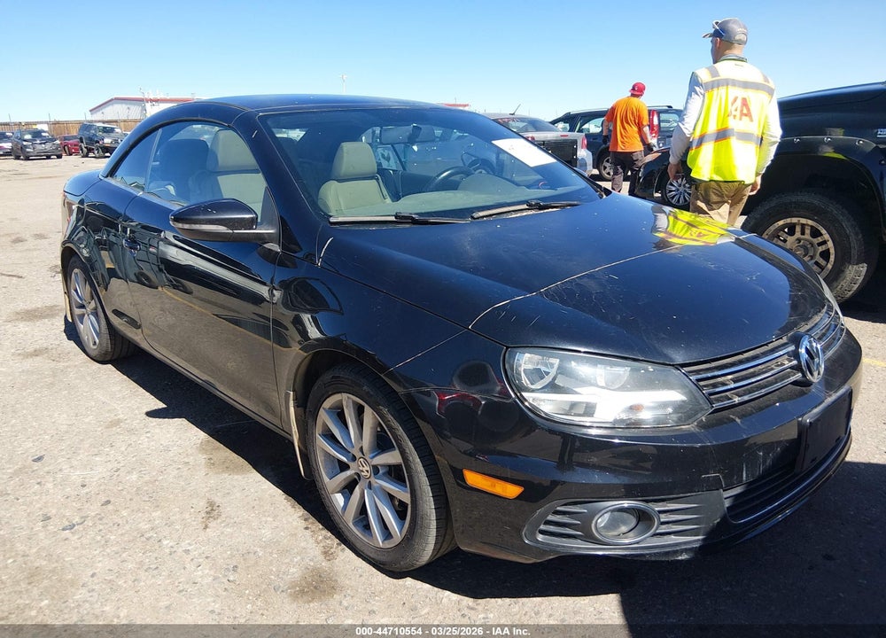 2013 VOLKSWAGEN EOS KOMFORT VIN: WVWBW8AH3DV002585