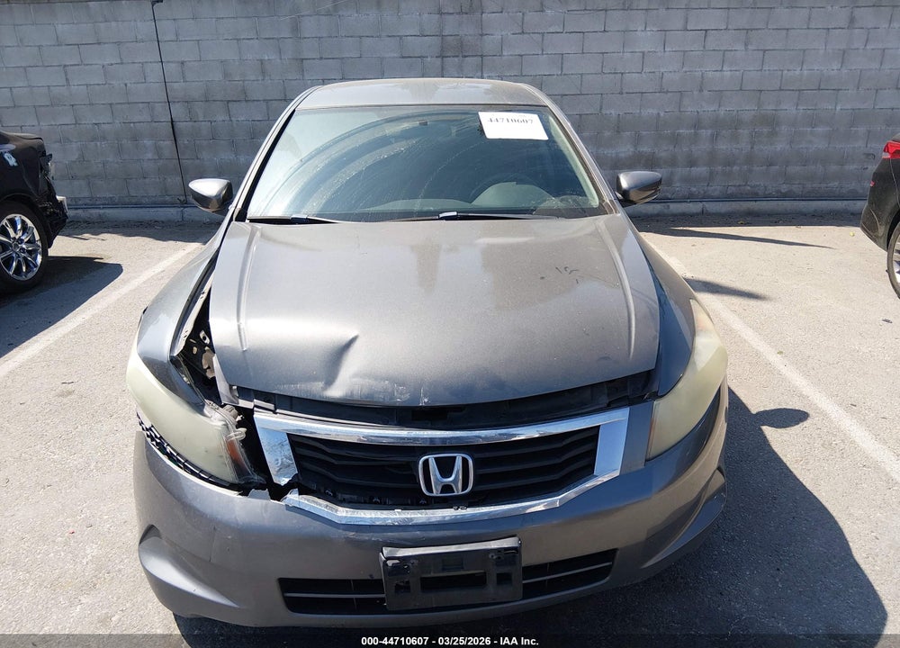2010 HONDA ACCORD 2.4 LX VIN: 1HGCP2F38AA046582