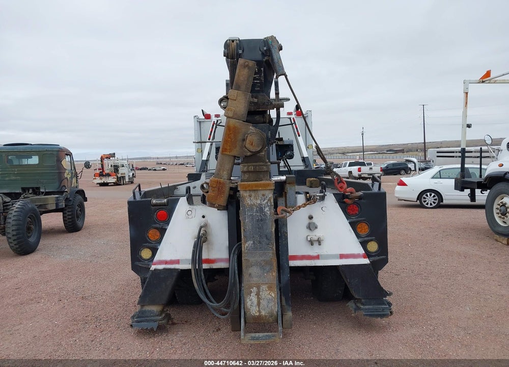 1992 INTERNATIONAL 9000 9300 VIN: 2HSFBB7R8NC055937