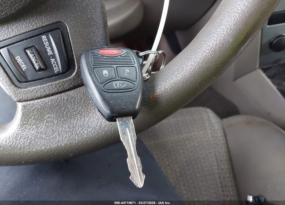 2006 JEEP COMMANDER VIN: 1J8HG48K66C149668
