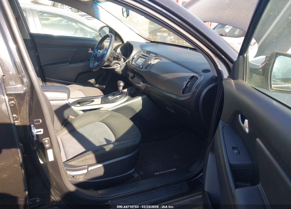 2014 KIA SPORTAGE LX VIN: KNDPBCAC5E7632672