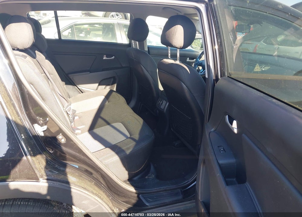 2014 KIA SPORTAGE LX VIN: KNDPBCAC5E7632672