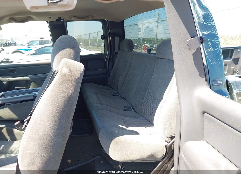 2004 CHEVROLET SILVERADO 1500 LS VIN: 1GCEK19V94E150475