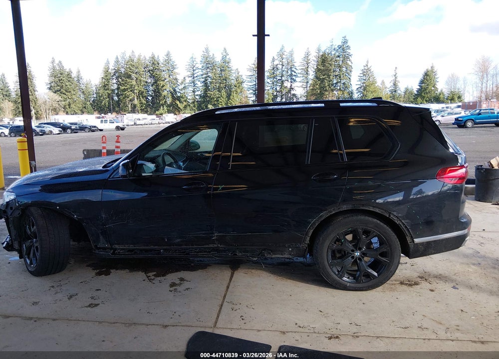 2021 BMW X7 XDRIVE40I VIN: 5UXCW2C02M9G63818