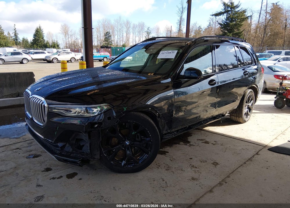 2021 BMW X7 XDRIVE40I VIN: 5UXCW2C02M9G63818