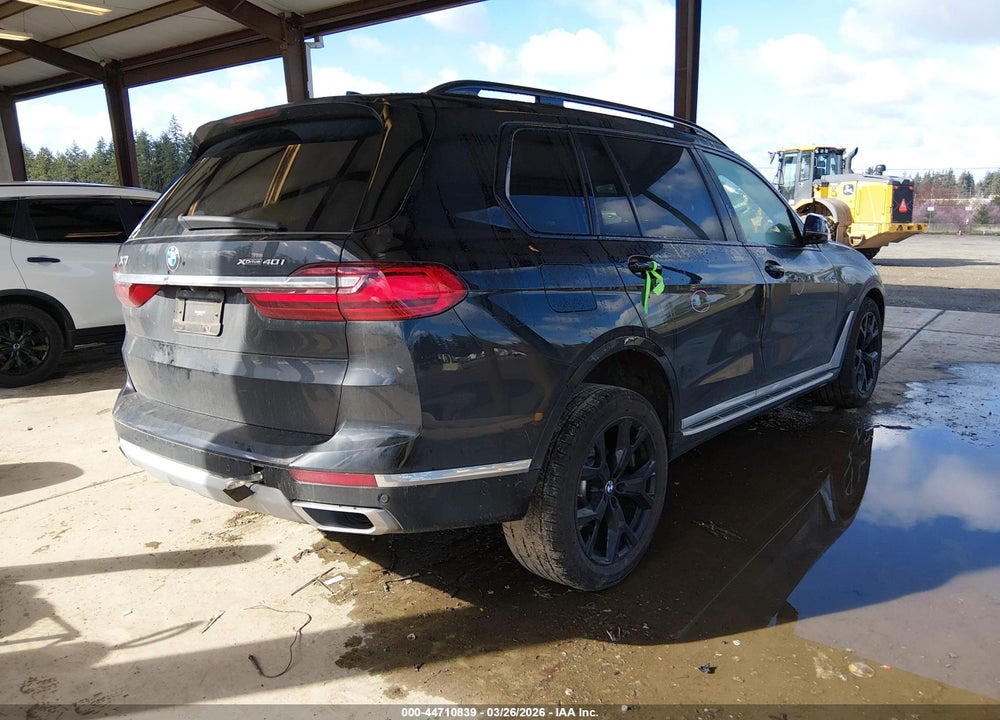 2021 BMW X7 XDRIVE40I VIN: 5UXCW2C02M9G63818