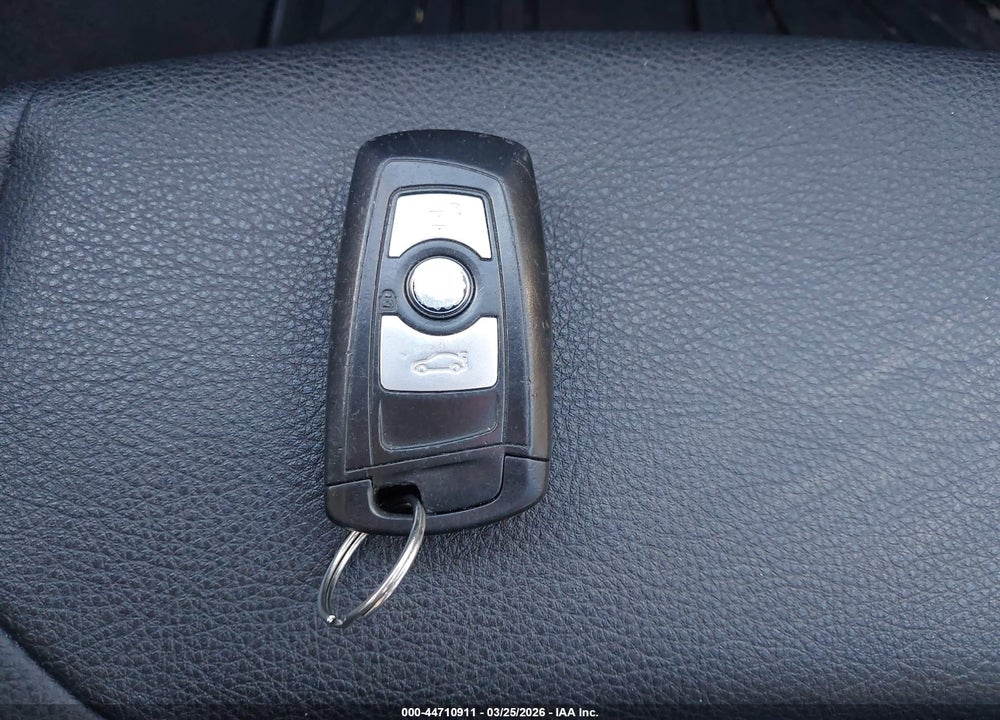 2013 BMW 320I VIN: WBA3B1C53DK130334