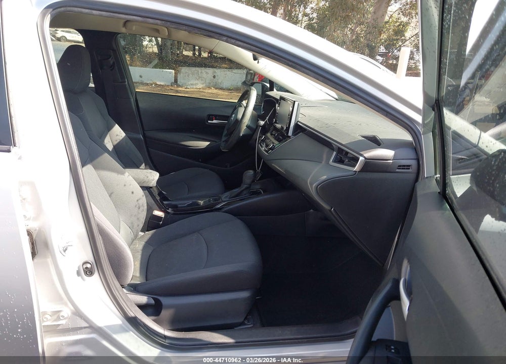 2020 TOYOTA COROLLA LE VIN: 5YFEPRAE0LP079874