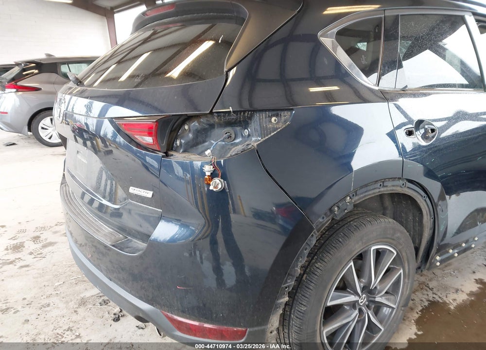2018 MAZDA CX-5 GRAND TOURING VIN: JM3KFBDM6J1301813