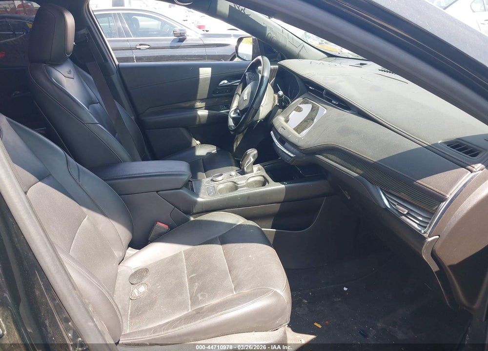 2019 CADILLAC XT4 SPORT VIN: 1GYFZFR47KF141358