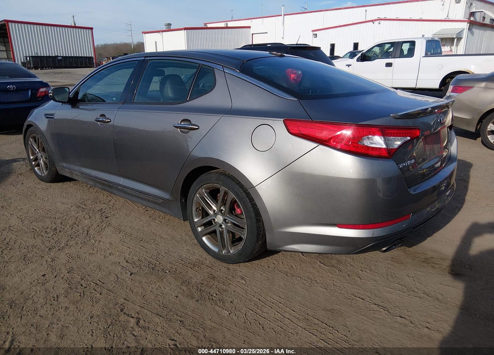 2013 KIA OPTIMA SX VIN: 5XXGR4A65DG205140