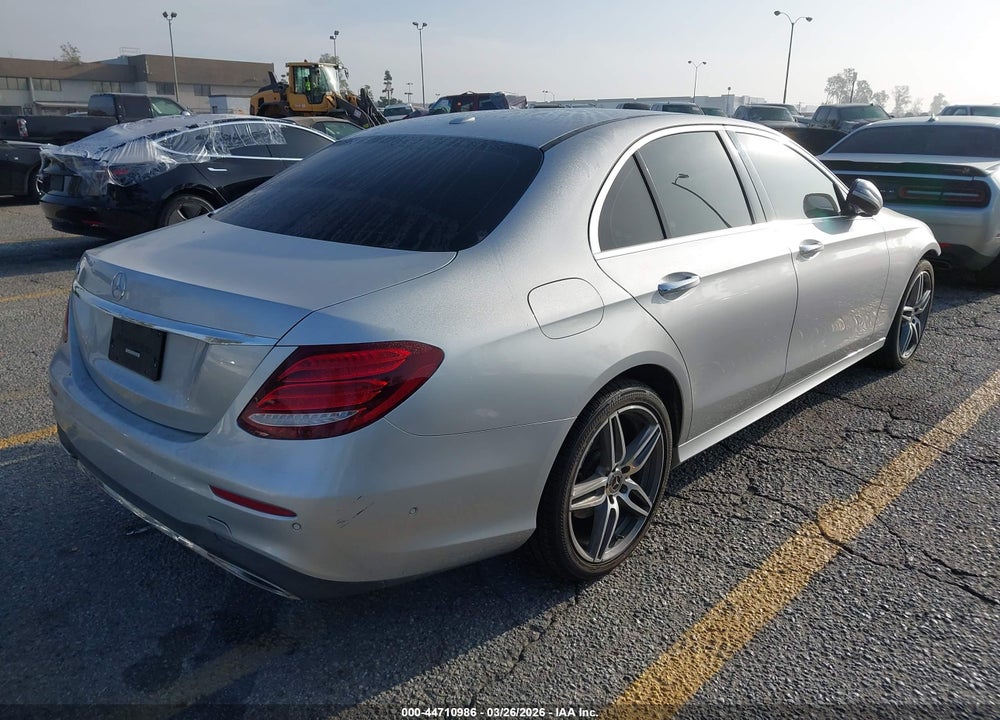 2018 MERCEDES-BENZ E 300 VIN: WDDZF4JB0JA465862