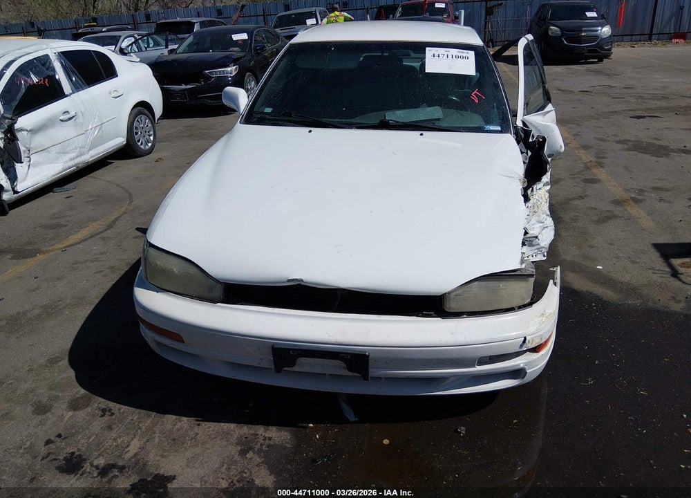 1993 TOYOTA CAMRY VIN: JT2VK12E9P0184002