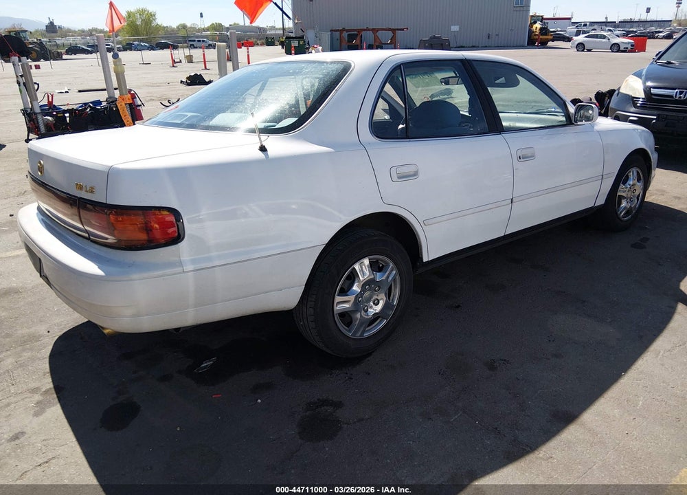 1993 TOYOTA CAMRY VIN: JT2VK12E9P0184002
