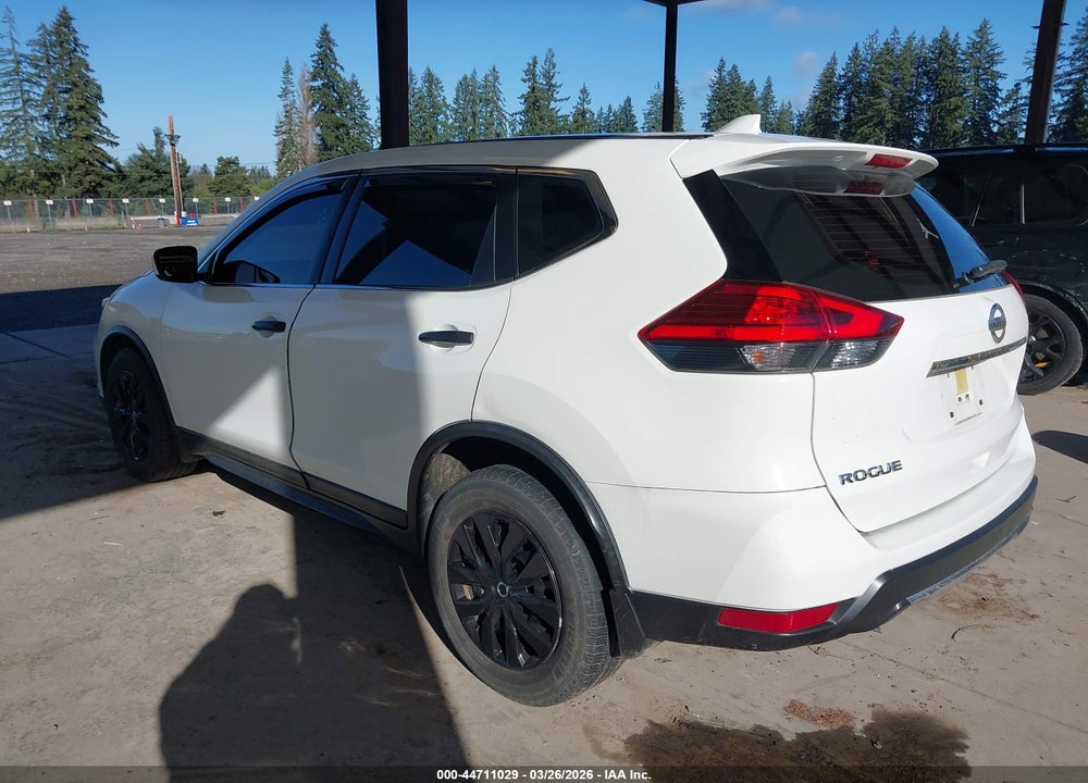 2017 NISSAN ROGUE S VIN: JN8AT2MT8HW135493