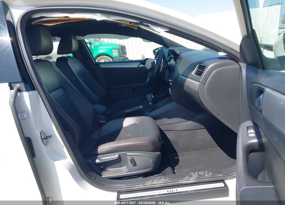 2014 VOLKSWAGEN JETTA GLI/GLI AUTOBAHN/GLI AUTOBAHN W/NAV/GLI EDITION 30/GLI EDITION 30 W/NAV VIN: 3VW4T7AJ7EM209472