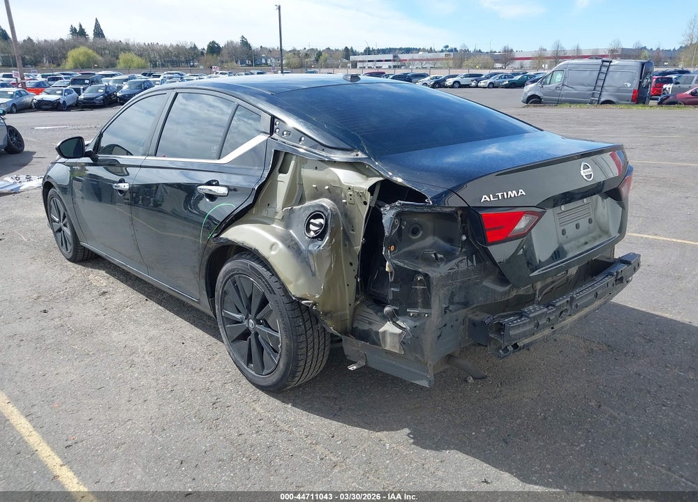 2021 NISSAN ALTIMA SV FWD VIN: 1N4BL4DV0MN334430