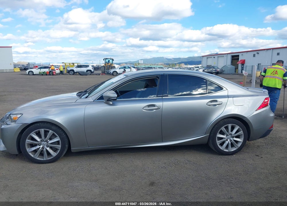 2016 LEXUS IS 200T VIN: JTHBA1D2XG5023322