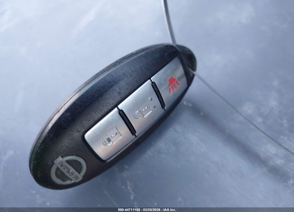 2013 NISSAN ROGUE SV VIN: JN8AS5MT1DW515192