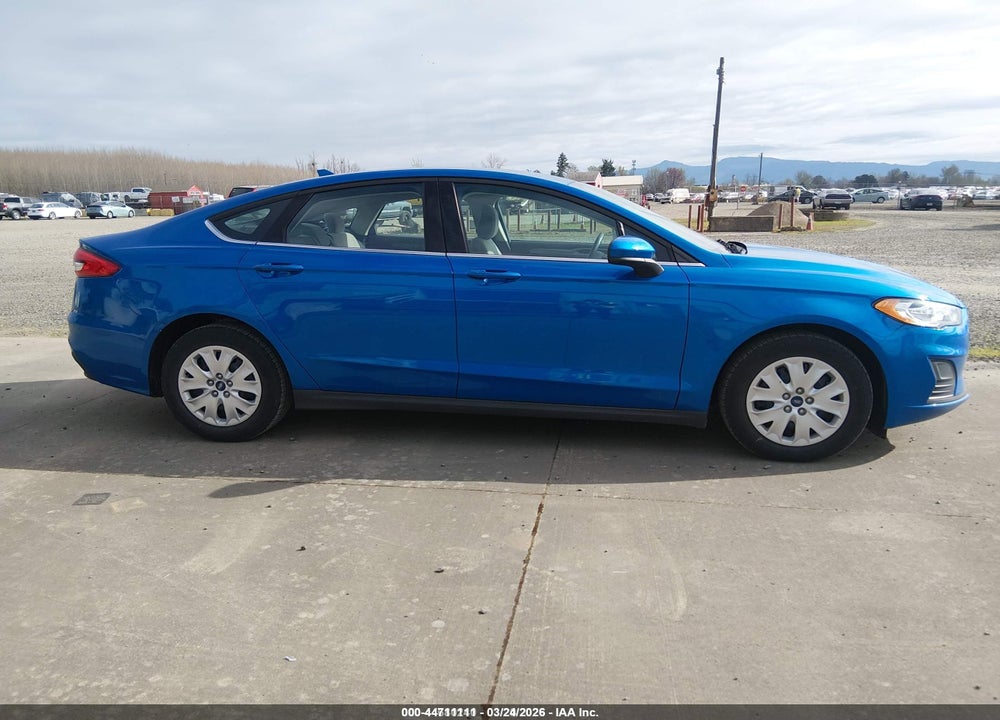 2020 FORD FUSION S VIN: 3FA6P0G74LR196673