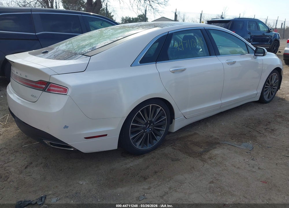 2015 LINCOLN MKZ HYBRID VIN: 3LN6L2LU6FR612123