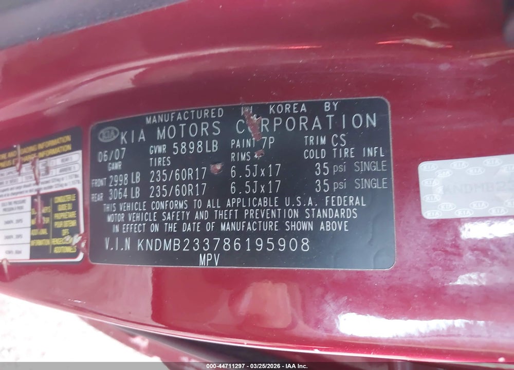 2008 KIA SEDONA EX VIN: KNDMB233786195908