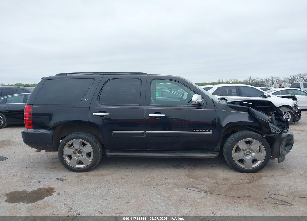 2007 CHEVROLET TAHOE LT VIN: 1GNFC13047R396370