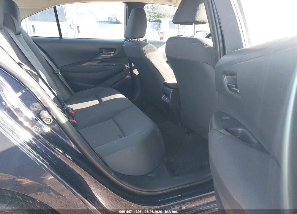 2026 TOYOTA COROLLA LE VIN: 5YFB4MDE9TP417623