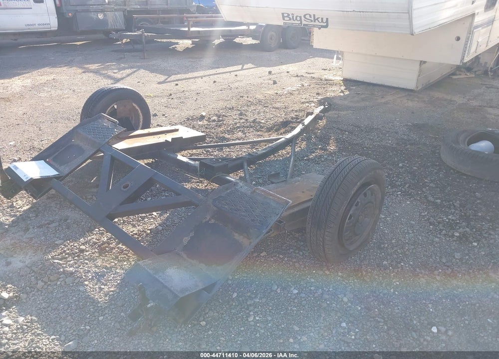 2003 AMERICAN TRAILERS INC OTHER VIN: 15DR09106FF157120