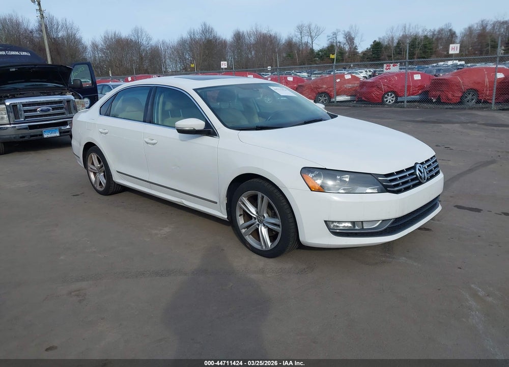 2014 VOLKSWAGEN PASSAT 2.0L TDI SEL PREMIUM VIN: 1VWCN7A31EC071517
