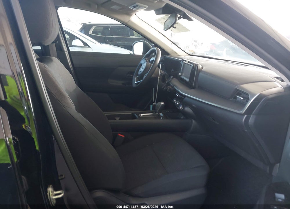 2025 NISSAN KICKS S INTELLIGENT AWD VIN: 3N8AP6BB1SL306460
