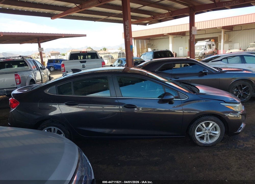 2017 CHEVROLET CRUZE LT AUTO VIN: 1G1BE5SM8H7103945