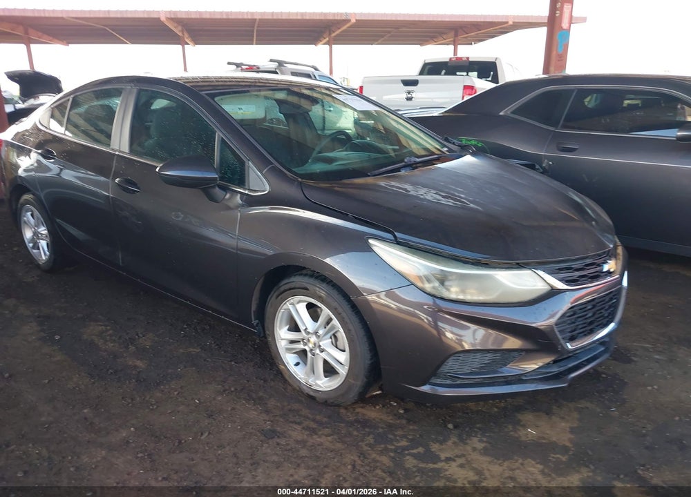 2017 CHEVROLET CRUZE LT AUTO VIN: 1G1BE5SM8H7103945