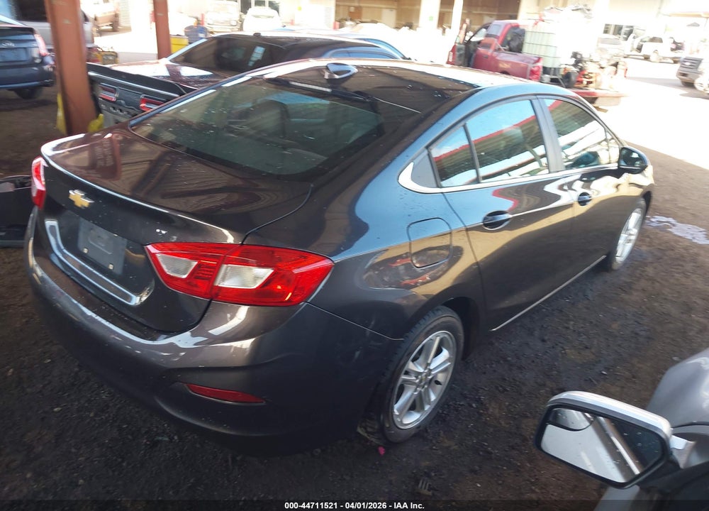 2017 CHEVROLET CRUZE LT AUTO VIN: 1G1BE5SM8H7103945
