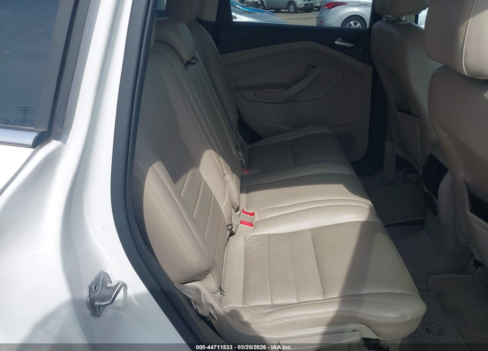 2014 FORD ESCAPE SE VIN: 1FMCU0GX1EUC28637