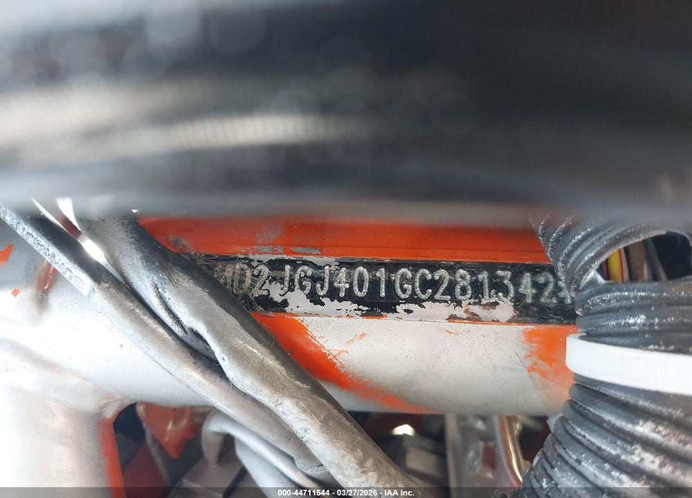 2016 KTM RC 390 VIN: MD2JGJ401GC281342