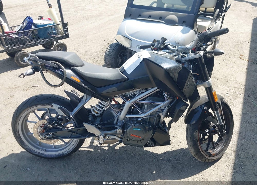 2016 KTM RC 390 VIN: MD2JGJ401GC281342