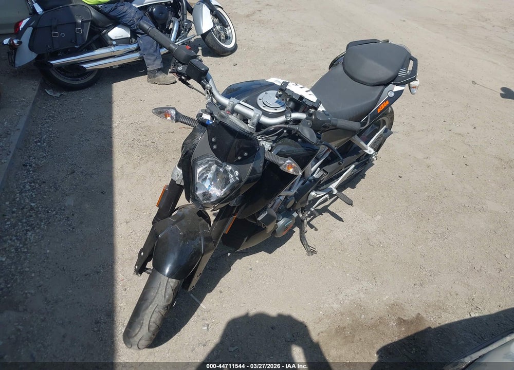 2016 KTM RC 390 VIN: MD2JGJ401GC281342