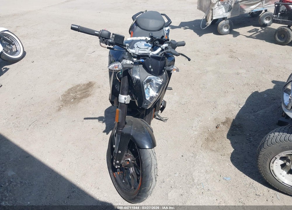 2016 KTM RC 390 VIN: MD2JGJ401GC281342