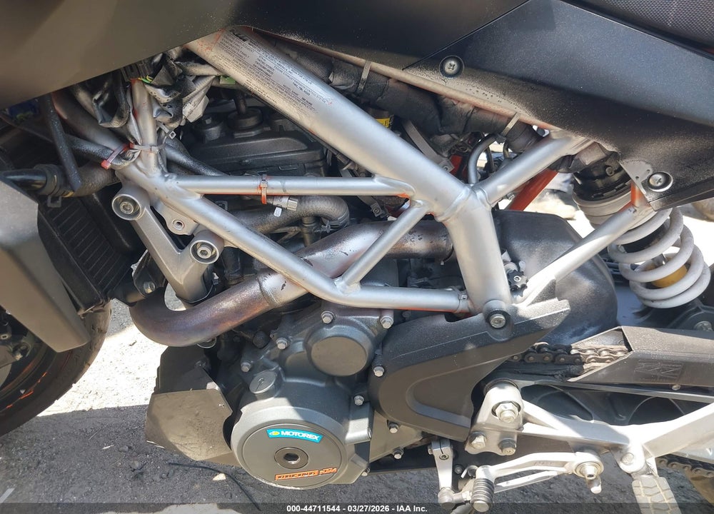 2016 KTM RC 390 VIN: MD2JGJ401GC281342