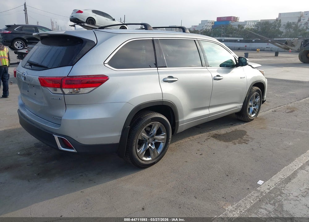 2018 TOYOTA HIGHLANDER HYBRID LIMITED PLATINUM VIN: 5TDDGRFH7JS044901